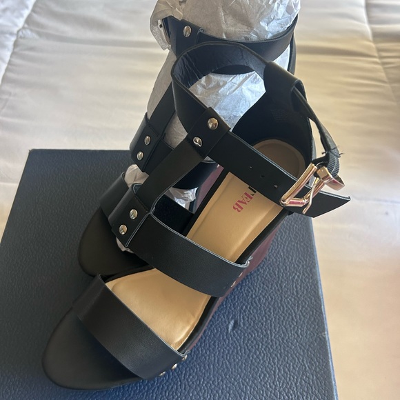 Just Fab brand new with box - Picture 9 of 16